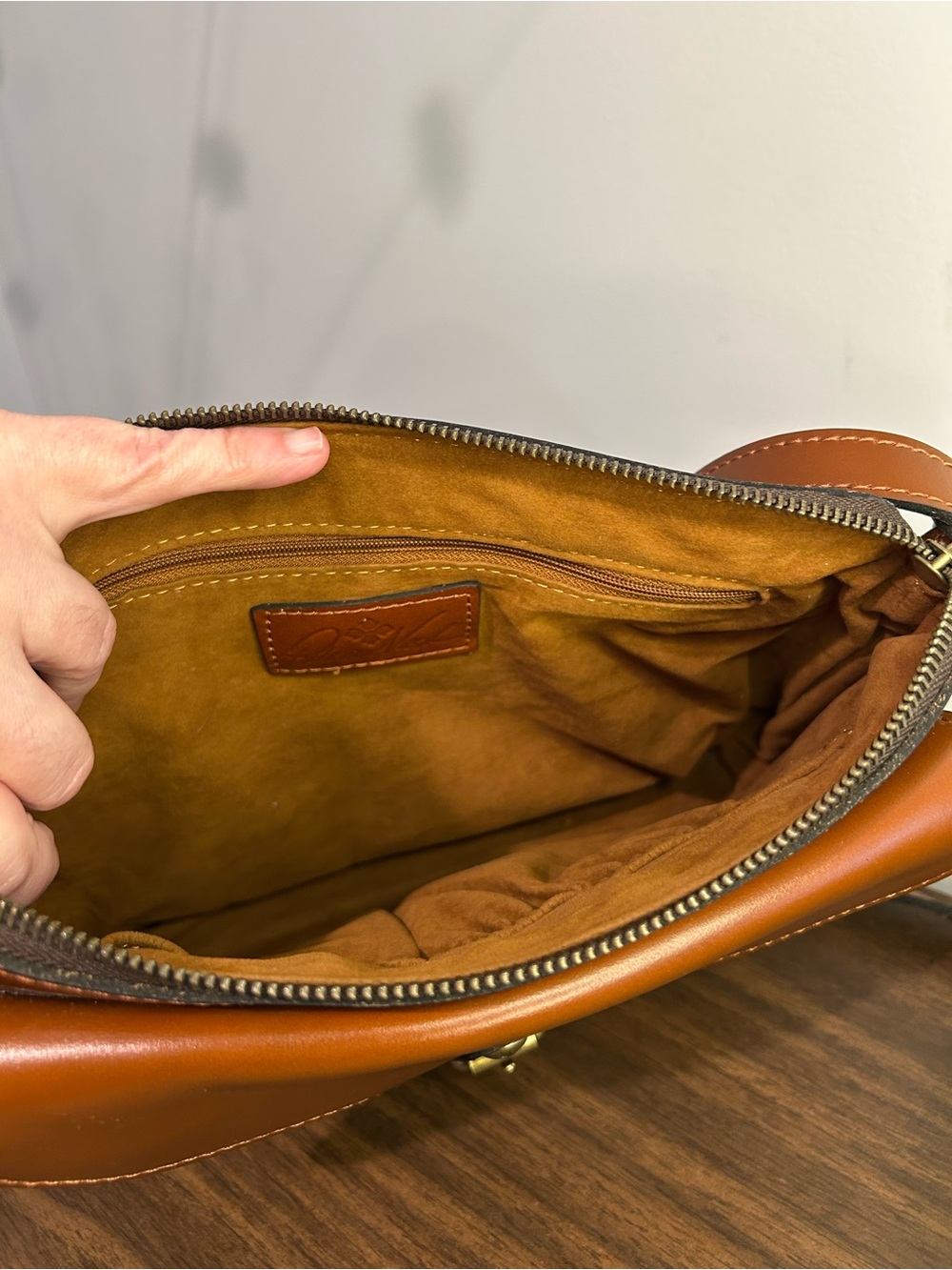 Patricia Nash Avellino Cognac Leather Crossbody Bag Vintage Buckle Purse ✈️ 🇯🇵 - Picture 10 of 12